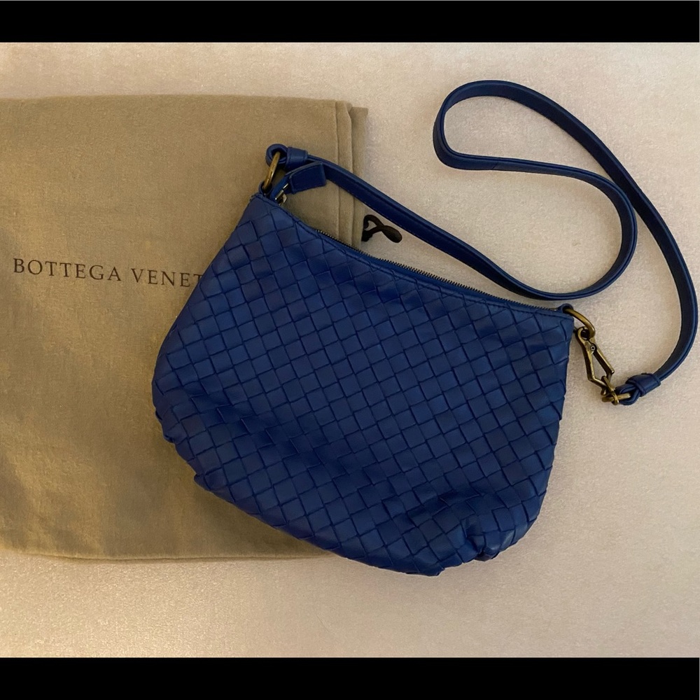 Authentic Bottega Veneta prochette Mini Bulb purse bag